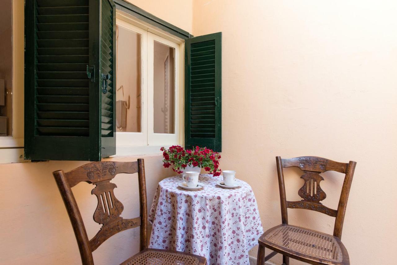 Апартаменты Casa Tatouris Corfu  Экстерьер фото